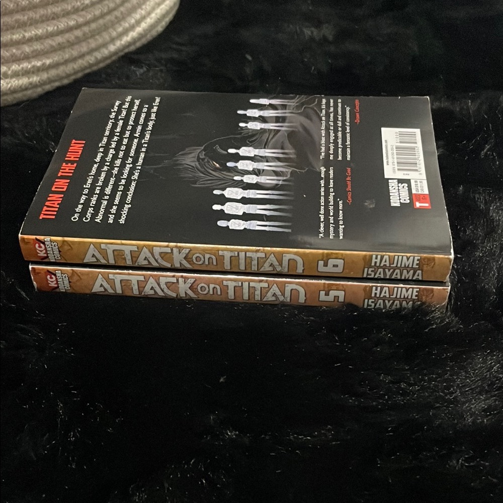 Attack on Titan Volumes 5 & 6 Manga Set